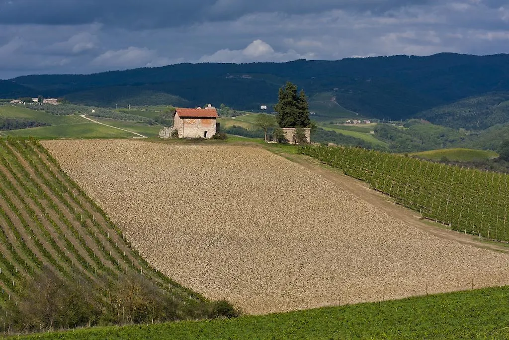 Agriturismo Casale Dello Sparviero Castellina in Chianti Séjour à la ferme